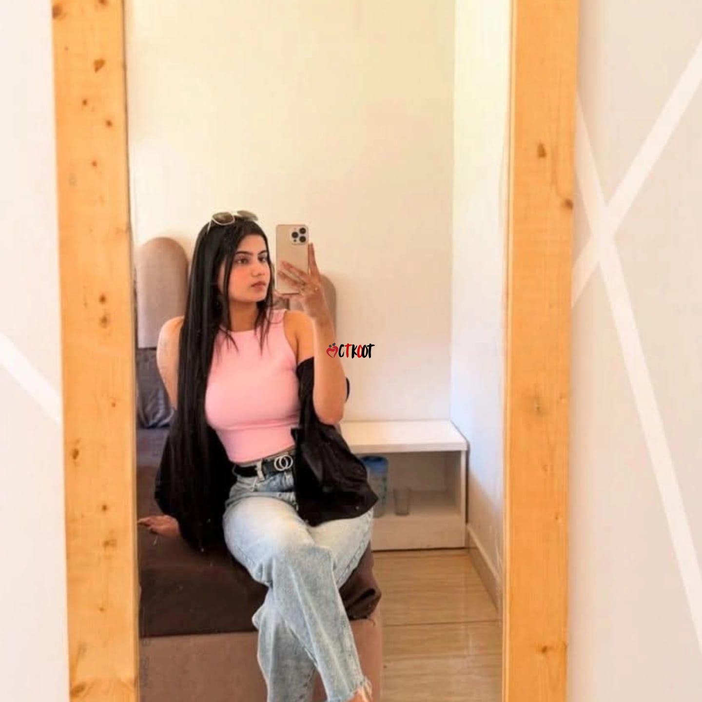 CASH PAYMENT HAND TO HAND SERVICE HIGH PROFILE CALL GIRL AVAILABLE